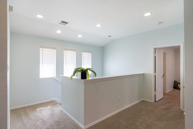 404 Buttercup Creek BLVD 19, Cedar Park, TX 78613