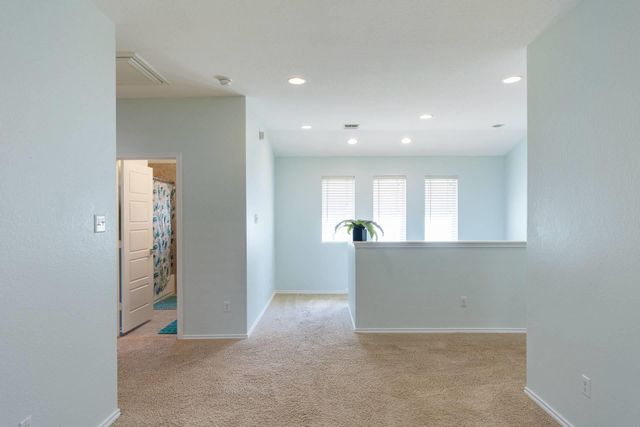 404 Buttercup Creek BLVD 19, Cedar Park, TX 78613