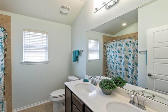 404 Buttercup Creek BLVD 19, Cedar Park, TX 78613