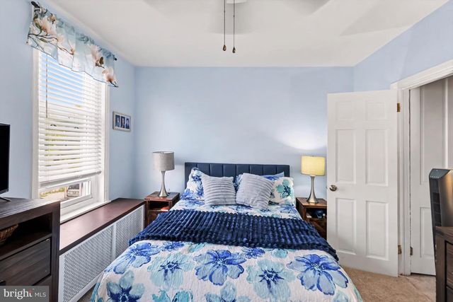 523 GREEN, Philadelphia, PA 19128