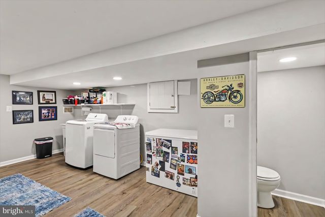 523 GREEN, Philadelphia, PA 19128