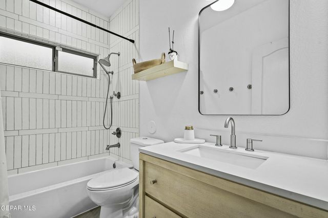 14239 CHARLES POLLOCK Avenue, El Paso, TX 79938