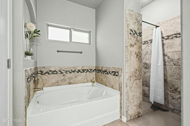 14239 CHARLES POLLOCK Avenue, El Paso, TX 79938