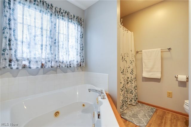 1481 Brookridge Avenue, Louisville, OH 44641