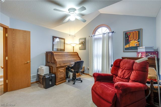 1481 Brookridge Avenue, Louisville, OH 44641