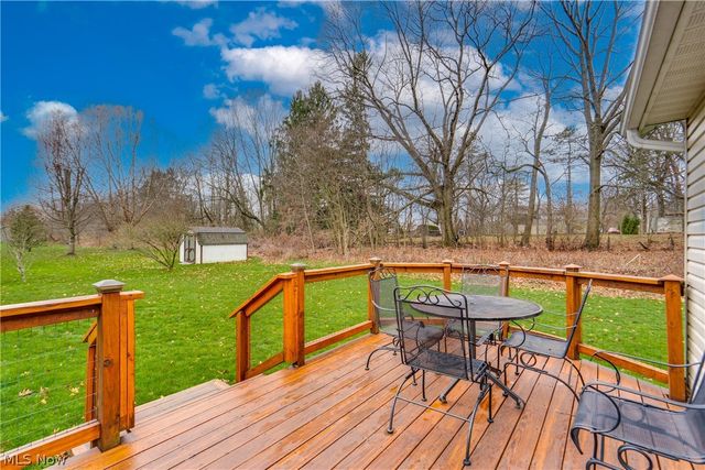 1481 Brookridge Avenue, Louisville, OH 44641