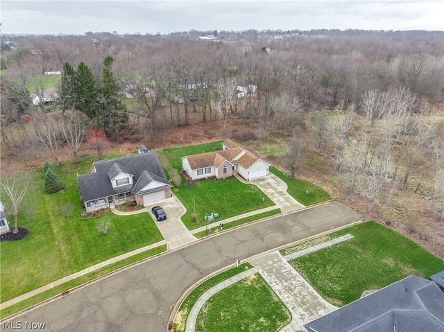 1481 Brookridge Avenue, Louisville, OH 44641