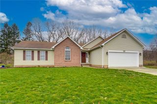 1481 Brookridge Avenue, Louisville, OH 44641