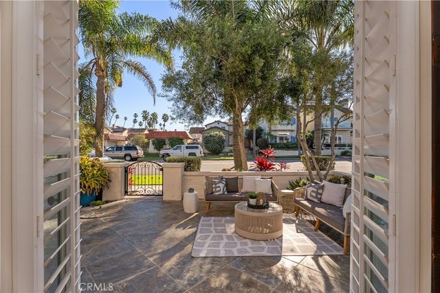 613 12th, Huntington Beach, CA 92648