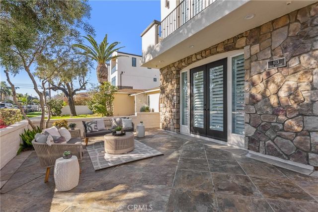 613 12th, Huntington Beach, CA 92648