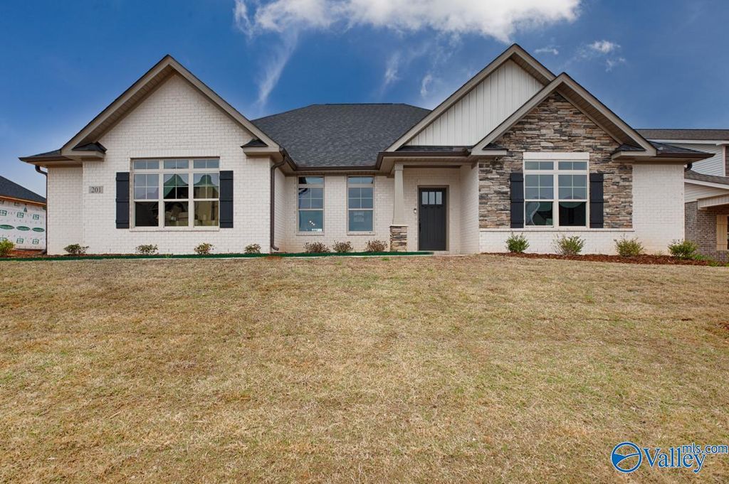 151 Brier View Drive, Meridianville, AL 35759