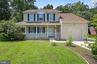 18 ARDSLEY CIR, Dover, DE 19904