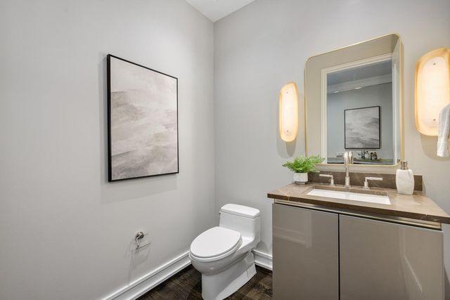 77 E WALTON Street 24A, Chicago, IL 60611