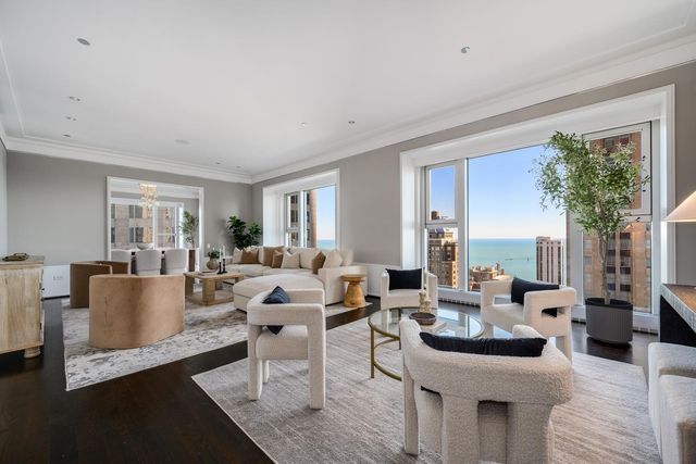 77 E WALTON Street 24A, Chicago, IL 60611