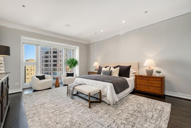 77 E WALTON Street 24A, Chicago, IL 60611