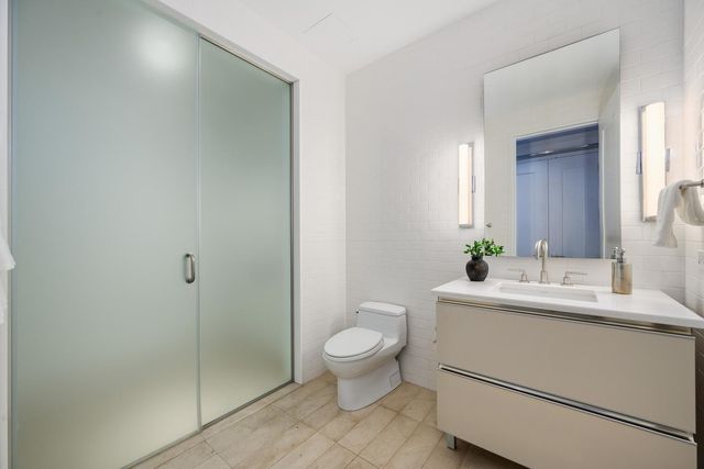 77 E WALTON Street 24A, Chicago, IL 60611