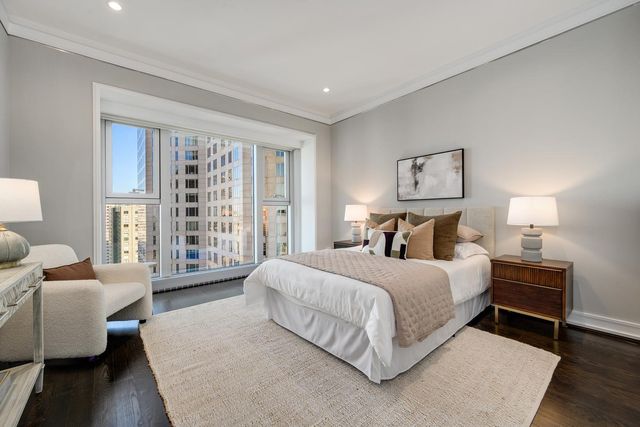 77 E WALTON Street 24A, Chicago, IL 60611