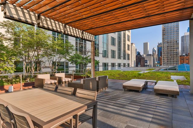 77 E WALTON Street 24A, Chicago, IL 60611