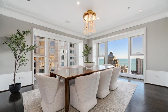 77 E WALTON Street 24A, Chicago, IL 60611