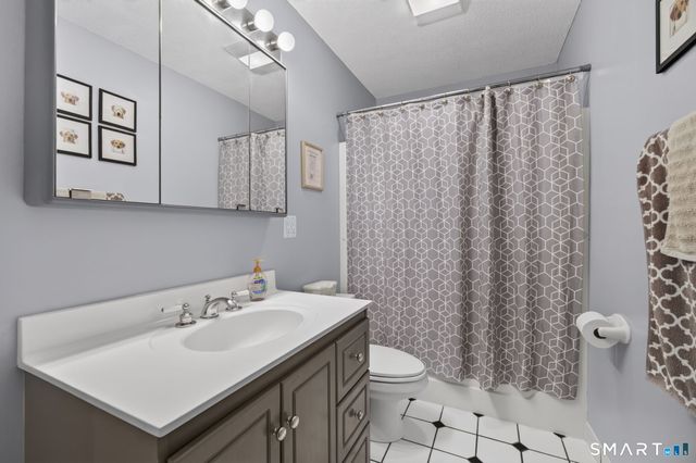 57 Edwards Road, Bethany, CT 06524