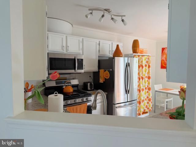 2393 HAZELWOOD CT, Waldorf, MD 20601