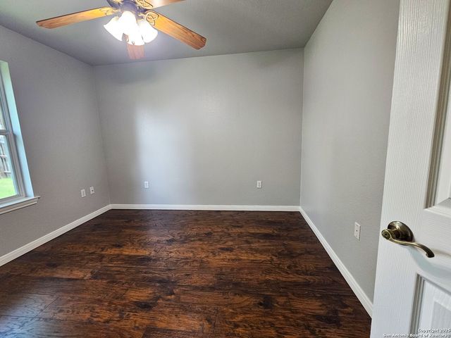632 Garnet, Seguin, TX 78155