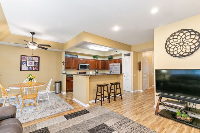 12587 Rock Island Trail, Huntley, IL 60142