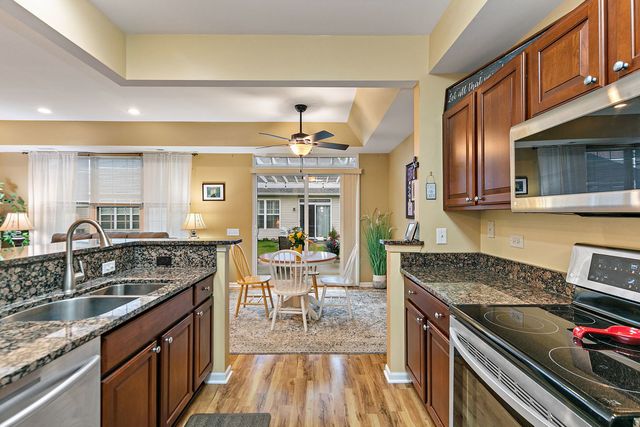 12587 Rock Island Trail, Huntley, IL 60142