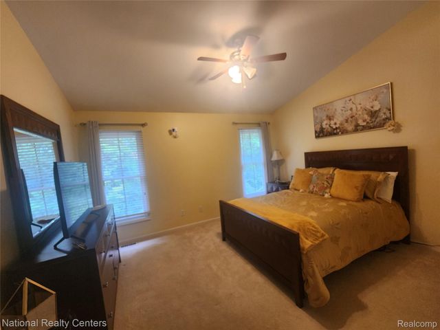 41810 Coventry Way, Canton Charter Township, MI 48187