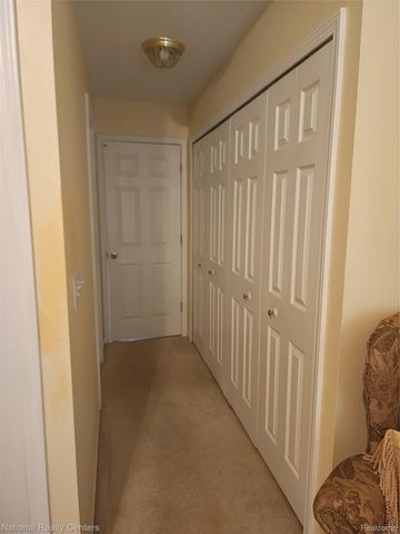 41810 Coventry Way, Canton Charter Township, MI 48187