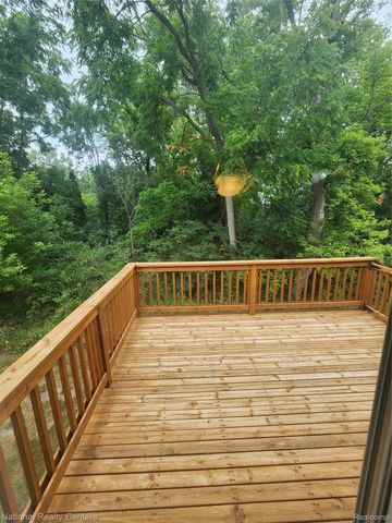 41810 Coventry Way, Canton Charter Township, MI 48187