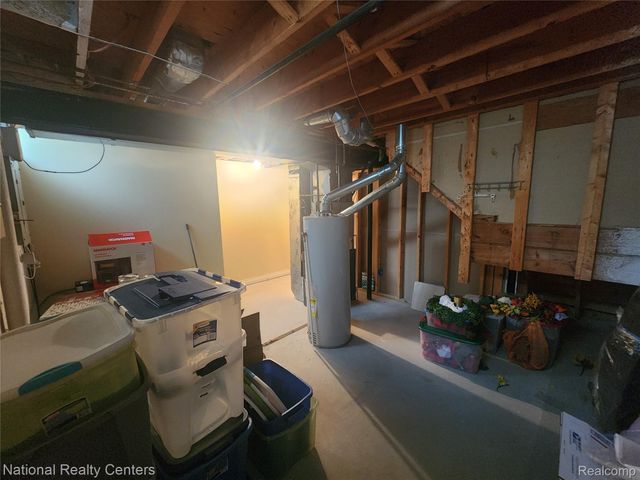 41810 Coventry Way, Canton Charter Township, MI 48187