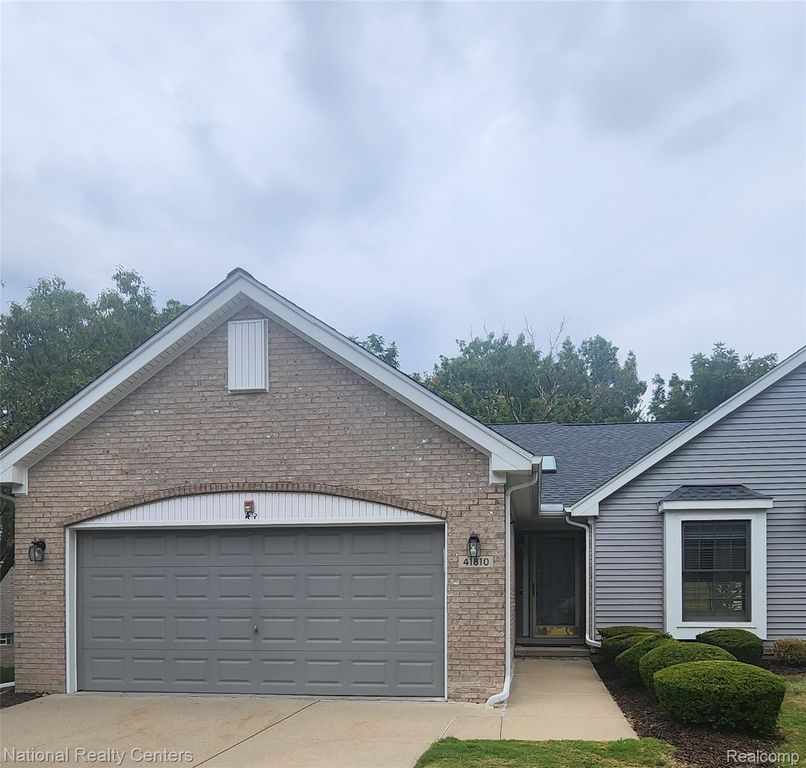 41810 Coventry Way, Canton Charter Township, MI 48187