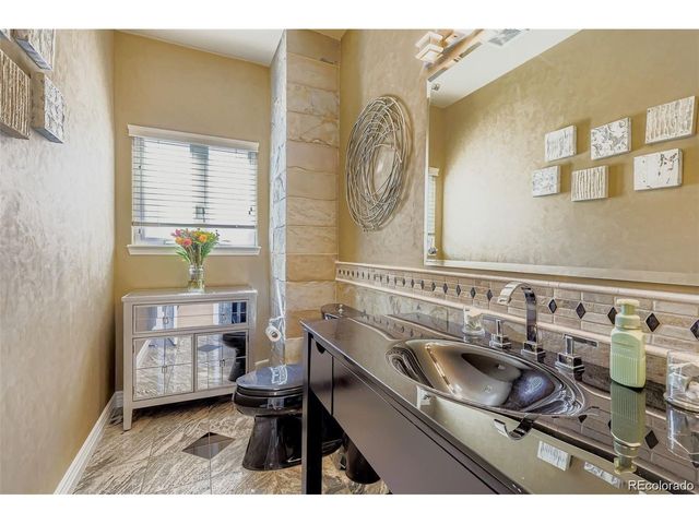 8407 S Parfet Ct, Littleton, CO 80127
