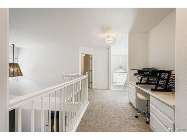 8407 S Parfet Ct, Littleton, CO 80127