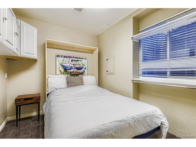 8407 S Parfet Ct, Littleton, CO 80127