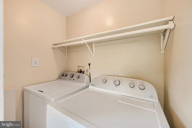 13 GLIDER DR, Middle River, MD 21220