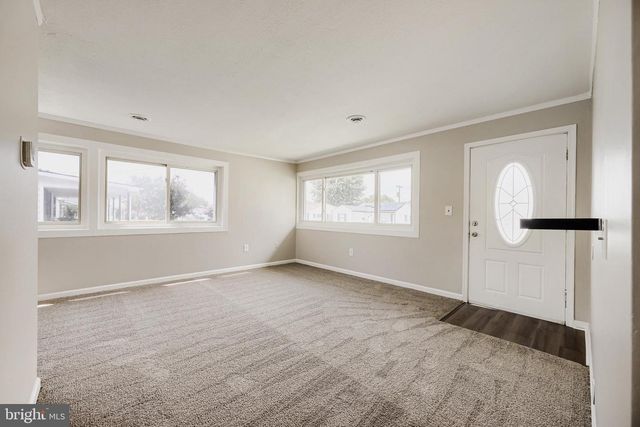 13 GLIDER DR, Middle River, MD 21220