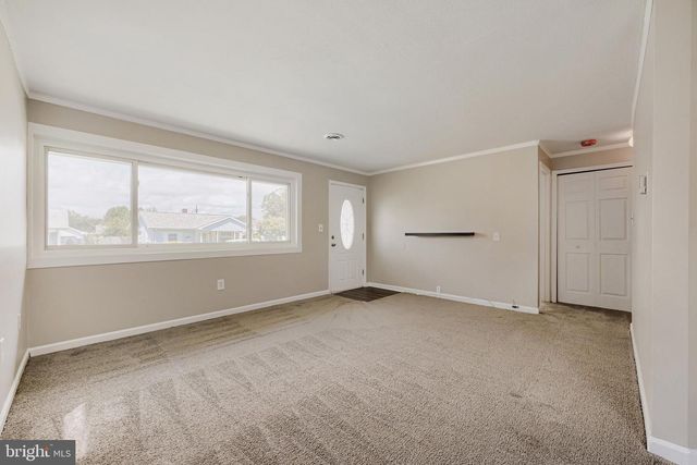 13 GLIDER DR, Middle River, MD 21220