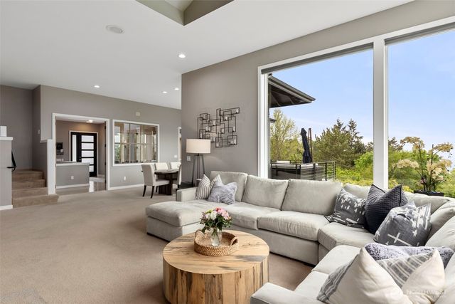 6227 95th Place SW, Mukilteo, WA 98275