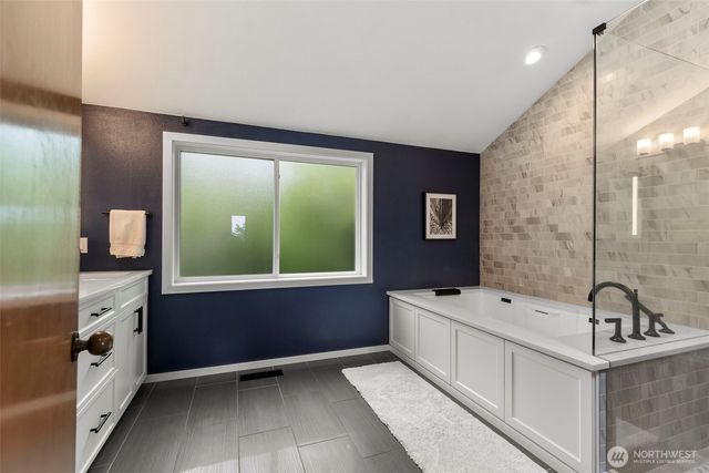 6227 95th Place SW, Mukilteo, WA 98275