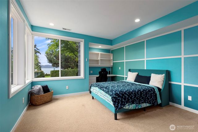 6227 95th Place SW, Mukilteo, WA 98275