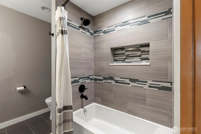 6227 95th Place SW, Mukilteo, WA 98275