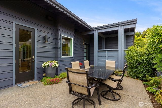 6227 95th Place SW, Mukilteo, WA 98275