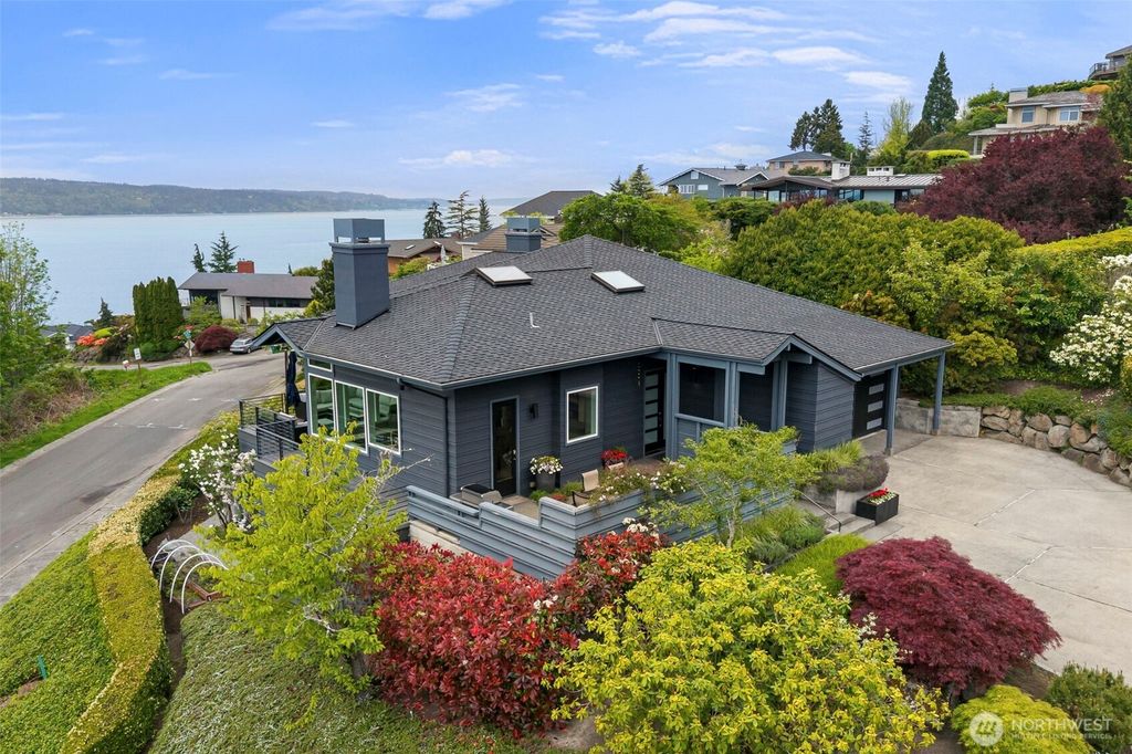 6227 95th Place SW, Mukilteo, WA 98275