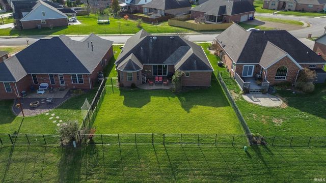 5828 Waterstone Drive, Newburgh, IN 47630