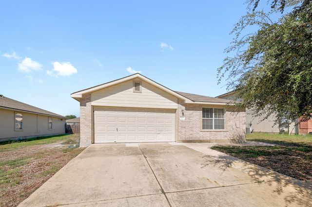 302 Phillips ST, Hutto, TX 78634