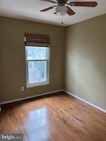 45488 LOST TRAIL TER, Sterling, VA 20164