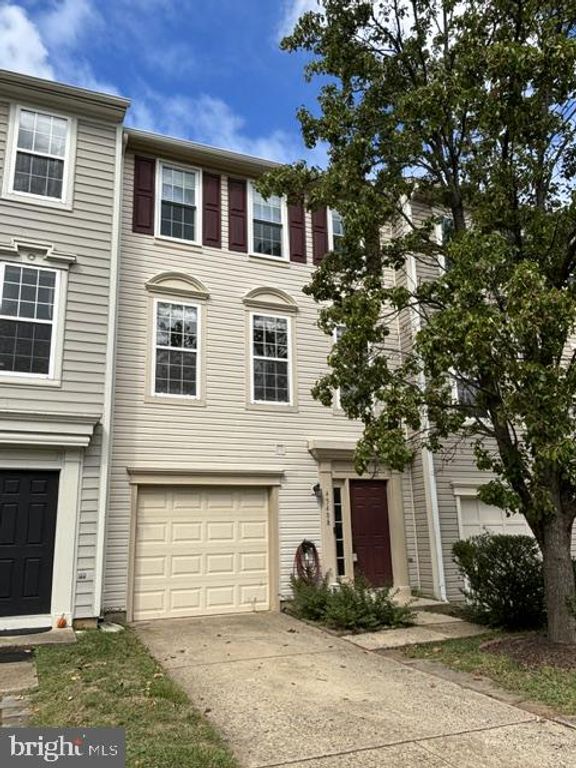 45488 LOST TRAIL TER, Sterling, VA 20164