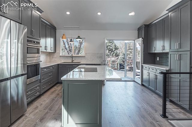 6917 Sproul Lane, Colorado Springs, CO 80918